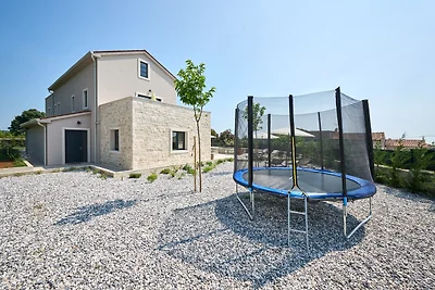 Vila Madora