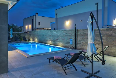 Villa Casa Lumera by Istrabook