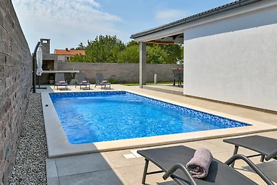 Villa Casa Lumera by Istrabook