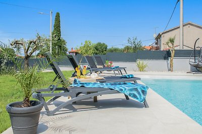 Ferienhaus Sabina mit Blick auf Pula