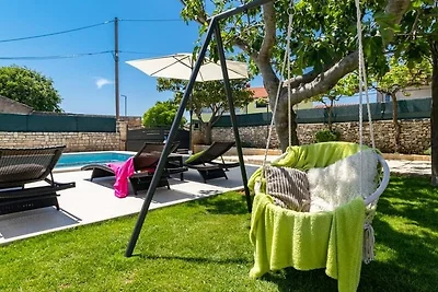 Vila Pietra by Istrabook