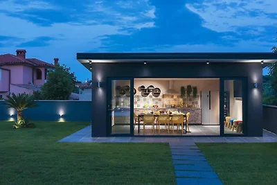 Villa D&V by Istrabook