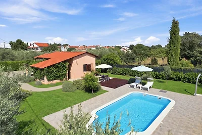 Vila Casa Luka Vareski