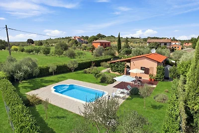 Vila Casa Luka Vareski