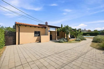 Vila Casa Luka Vareski