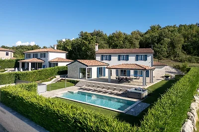 Vila Edoardo