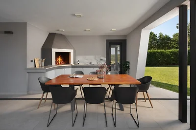 Luxury Vila Infinity - by Istrabook