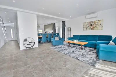 Villa Canfanaro 1 by Istrabook