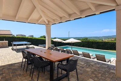 Vila Arman by Istrabook