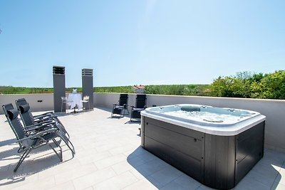 Ferienhaus Ivana mit Jacuzzi in Pula,Istrien