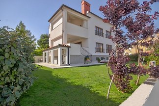 VILLA VANESA-STRANDNAHE PREMANTURA