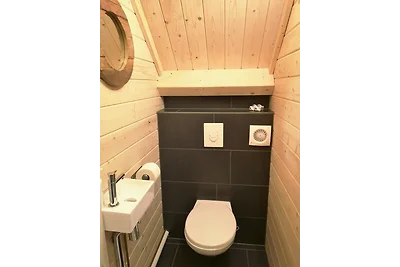 OK113 Freistehend mit garten