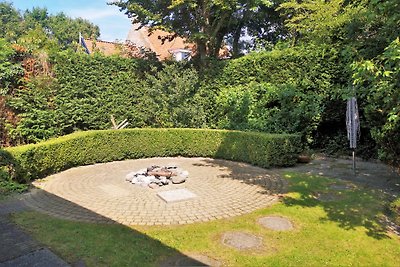 OFB07 Grote eengezinswoning met tuin