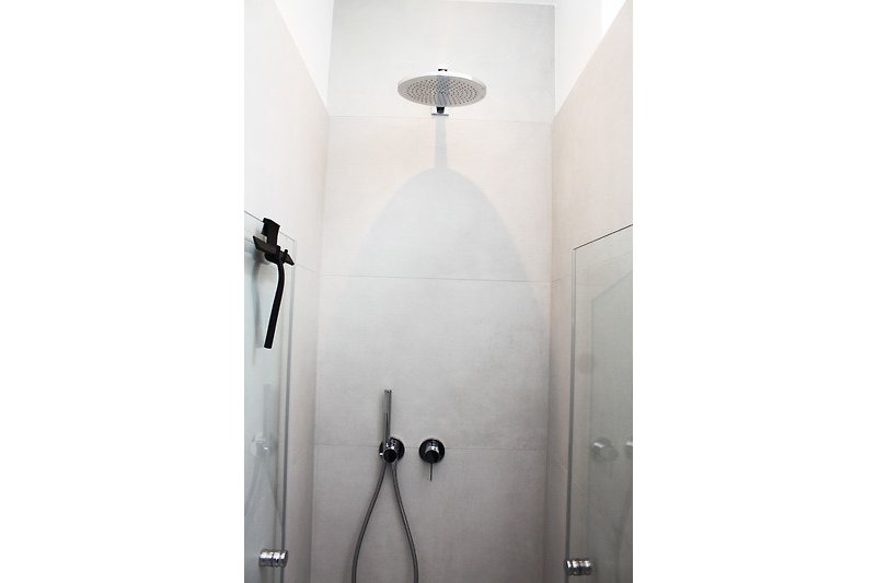 Bathroom with wlk-in shower