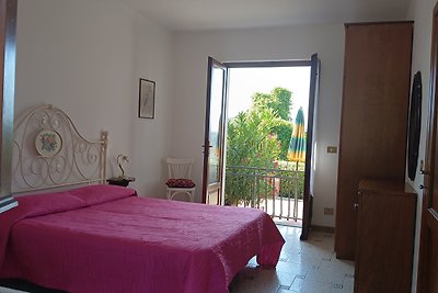 Villa Giuliana, Trilocale 6/7 Ptl.