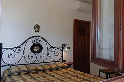 Villa Giuliana, Trilocale 6/7 Ptl.