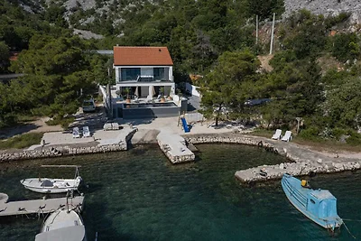New Luxury Villa Lucija