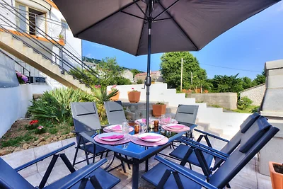 Holiday House Pan Franko