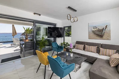 New Luxury Villa Lucija