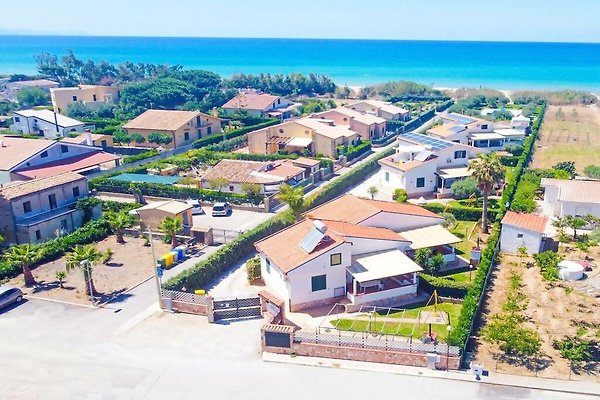 Ferienhaus Campofelice di Roccella