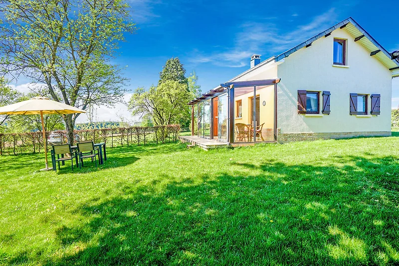 Exterieur vakantiehuis (zomer)