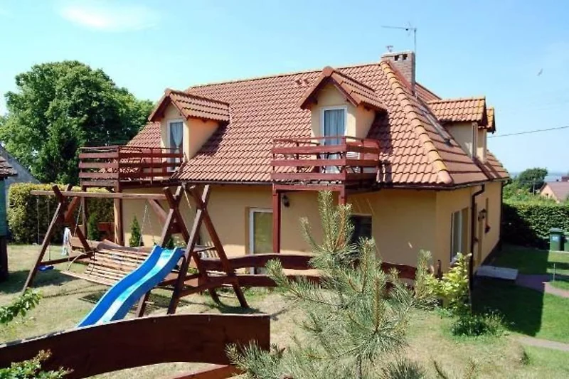 Außenseite Ferienhaus (Sommer)