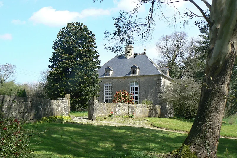 Außenseite Ferienhaus (Sommer)