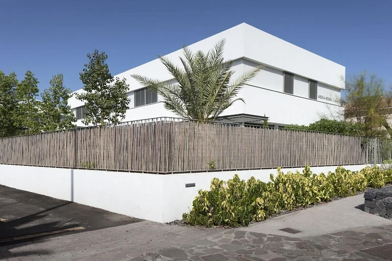 Außenseite Ferienhaus (Sommer)