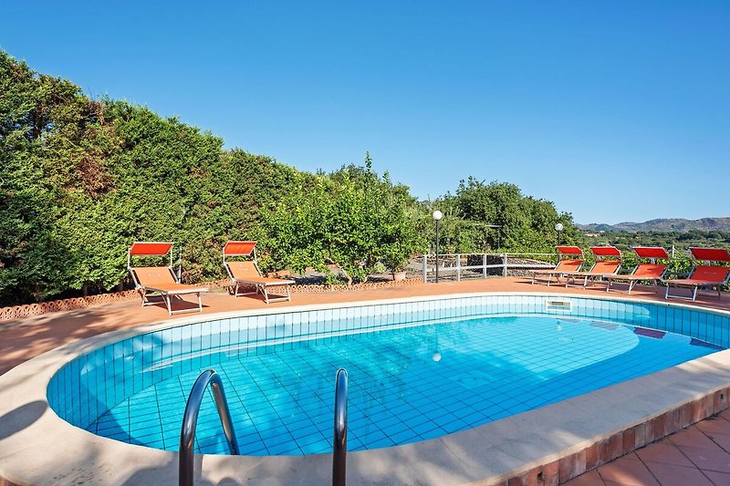 Schwimmbad des Ferienhauses
