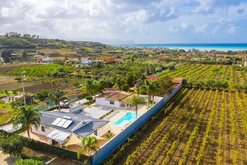 Esterno casa vacanze (estate)