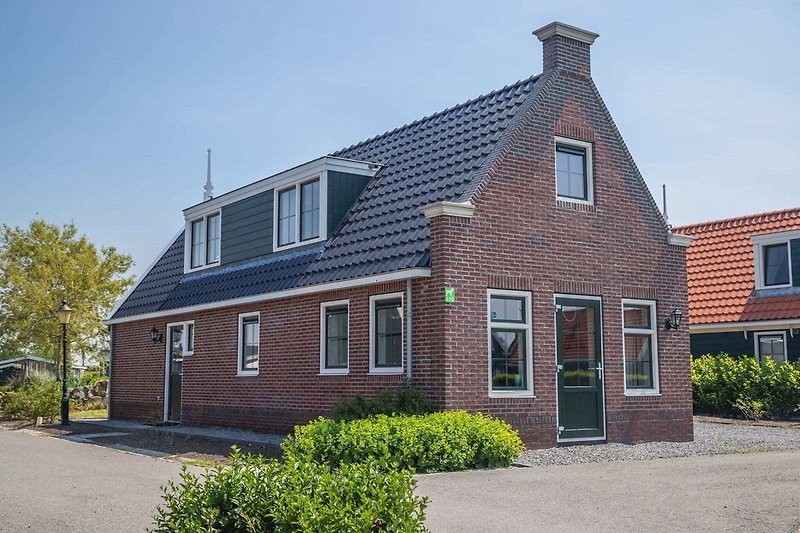 Exterieur vakantiehuis (zomer)