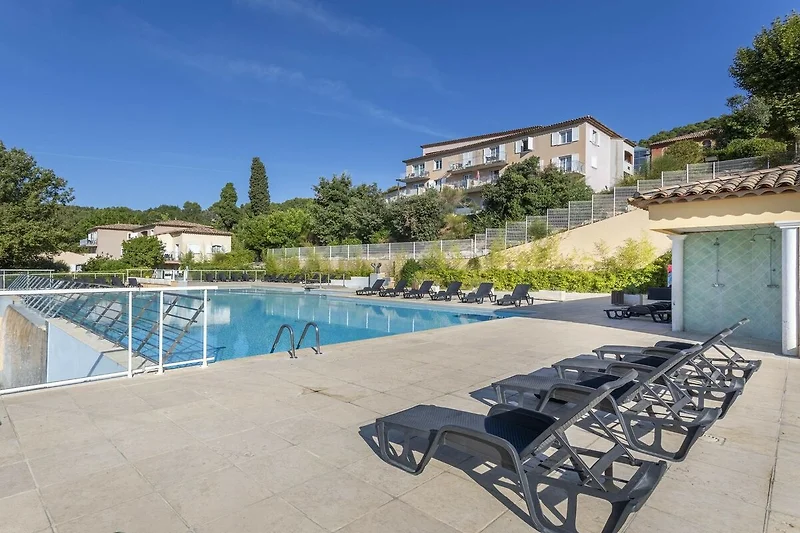 Piscina casa vacanze