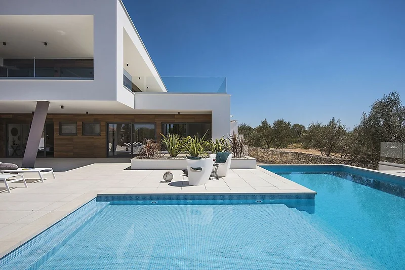 Piscina casa vacanze