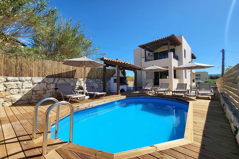Schwimmbad des Ferienhauses