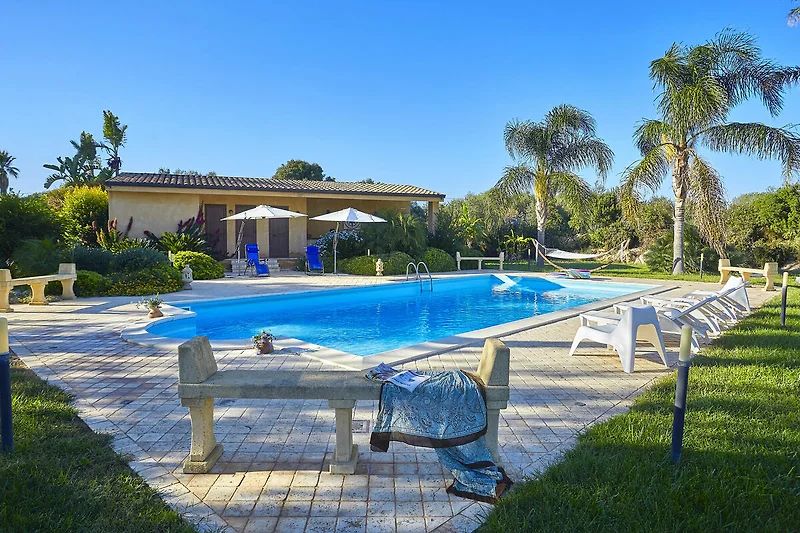 Esterno casa vacanze (estate)