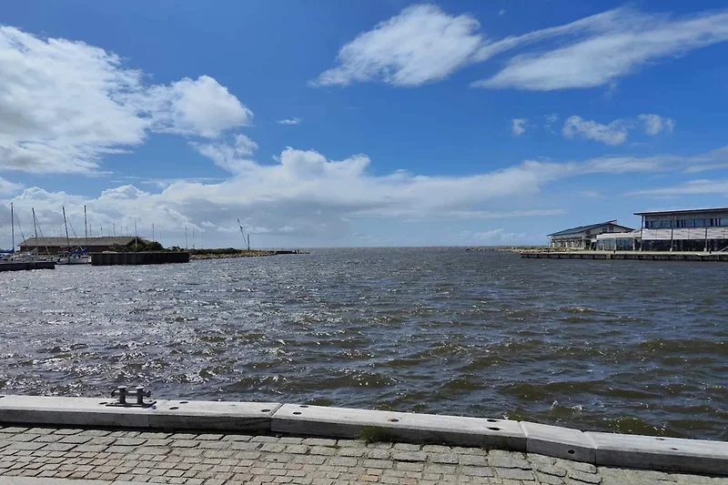 Blick aufs Wasser