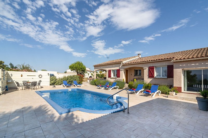 Piscine maison de vacances