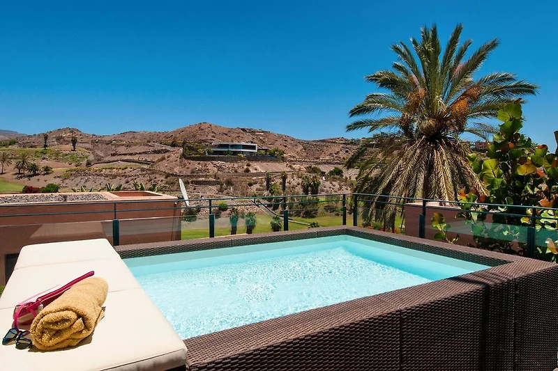 Schwimmbad des Ferienhauses