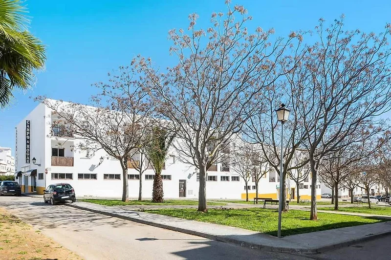 Außenseite Ferienhaus (Sommer)