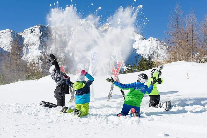 Nella regione (inverno) (>5 km) Nella regione (inverno) (>5 km)