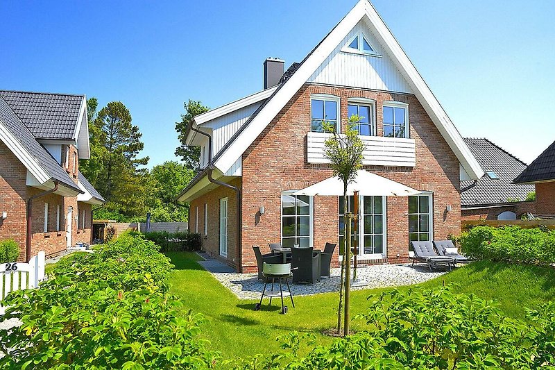 Außenseite Ferienhaus (Sommer)