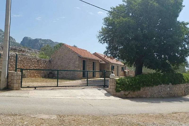 Esterno casa vacanze (estate)