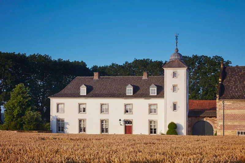 Außenseite Ferienhaus (Sommer)