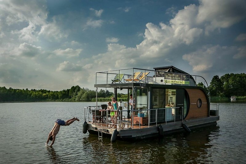 Exterieur vakantiehuis (zomer)