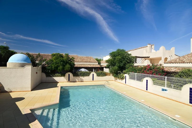 Holiday Home Swimming Pool