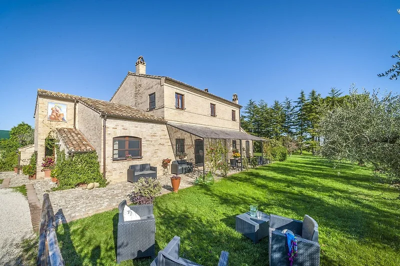 Esterno casa vacanze (estate)