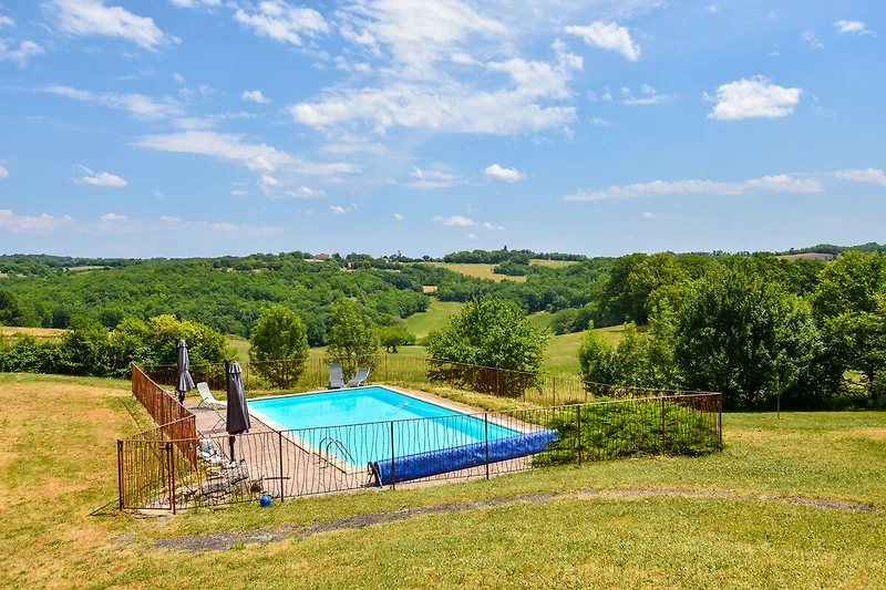 Piscina casa vacanze