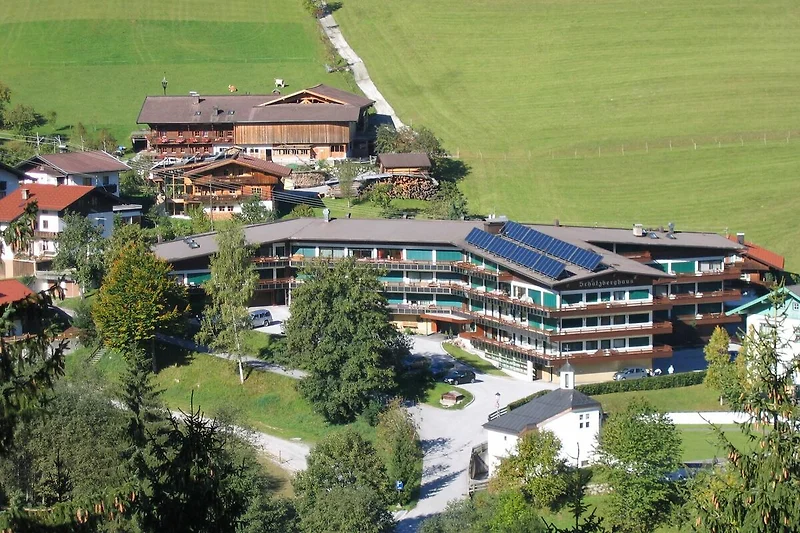 Außenseite Ferienhaus (Sommer)