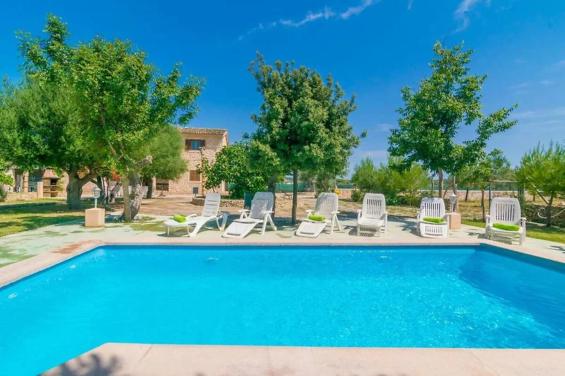 Piscina casa vacanze