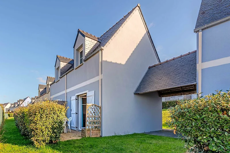 Außenseite Ferienhaus (Sommer)